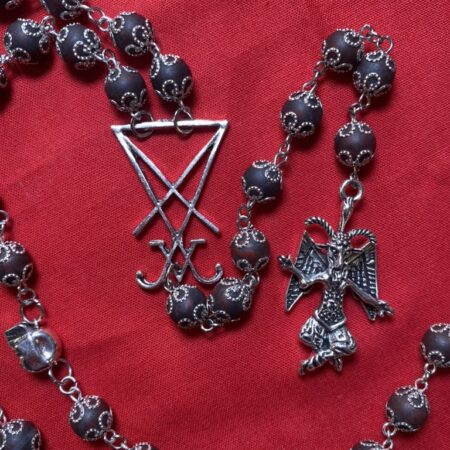 Różaniec demonolatryczny